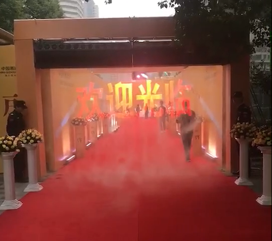 2017年度盤(pán)點(diǎn)：熱點(diǎn)大型舞臺(tái)燈光設(shè)備效果圖
